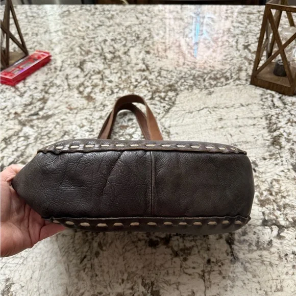 Bed Stu Stevie….Stylish Brown Leather Tote with Contrast Stitching - Picture 7 of 7